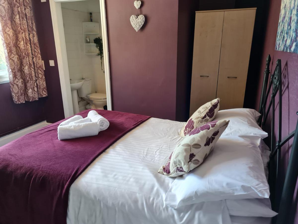 The Saddle Inn York Bagian luar foto