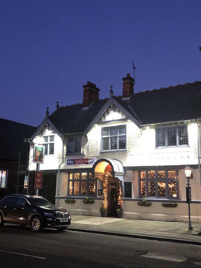 The Saddle Inn York Bagian luar foto